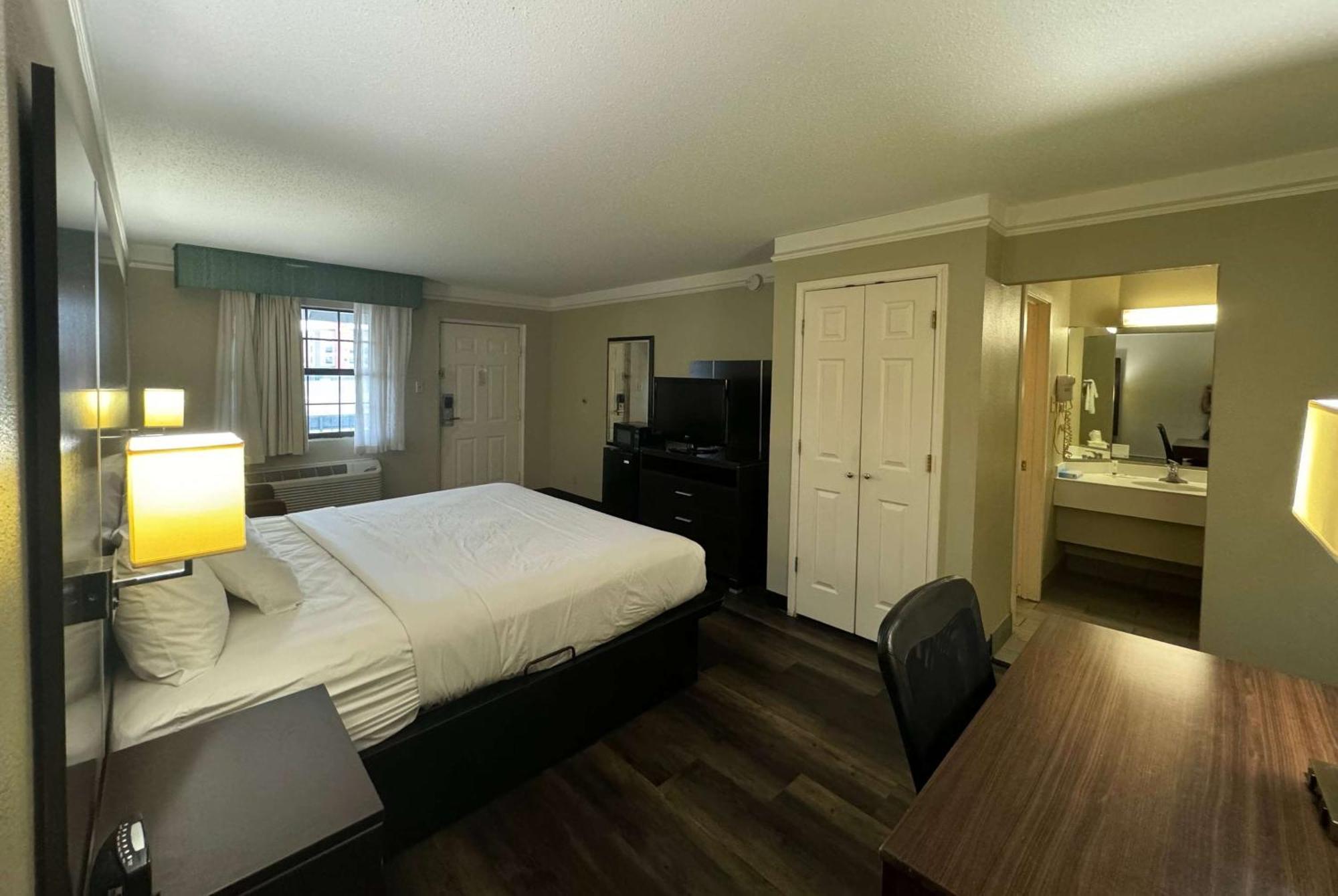 Travelodge By Wyndham Tuscaloosa Eksteriør billede